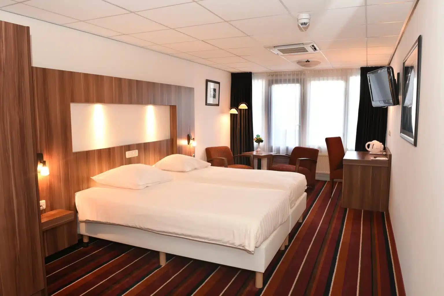 balkon-kamer-suydersee-hotel-1