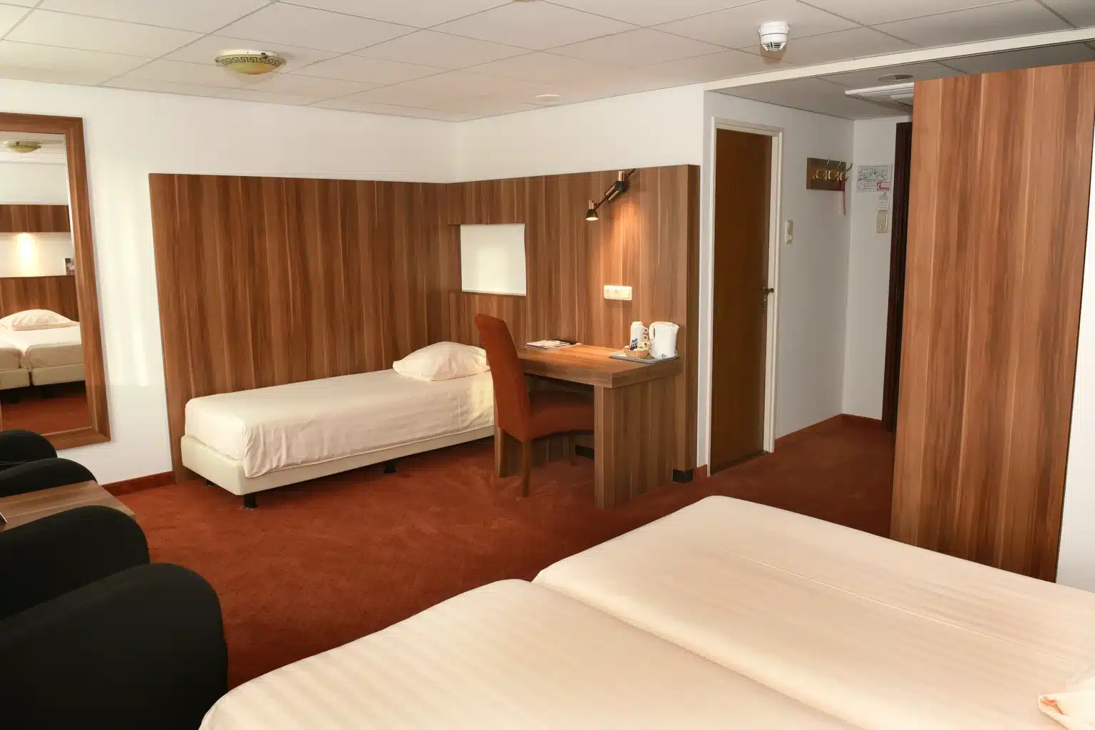 triple-kamer-suydersee-hotel-2